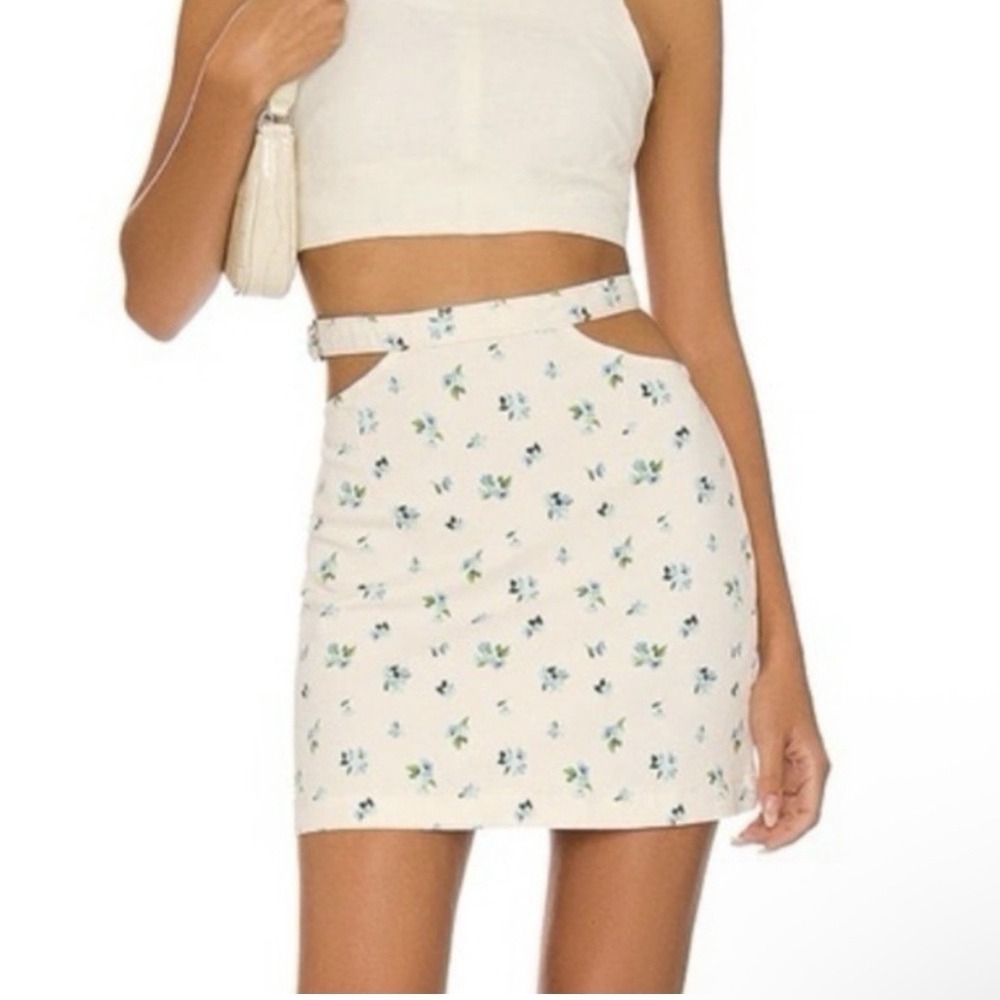 weworewhat‎ Cut Out Mini Skirt Watercolor Ditsy zr5 Ivory w/Blue Floral XS ($69)